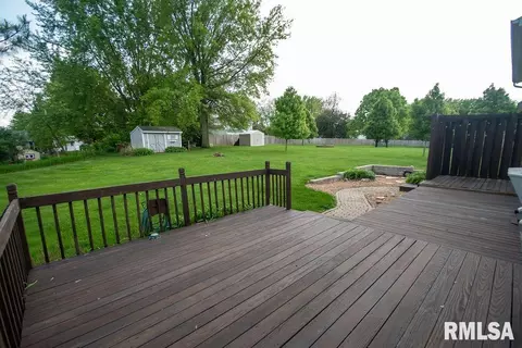 408 Bayside Dr, Germantown Hills, IL 61548 photo 37