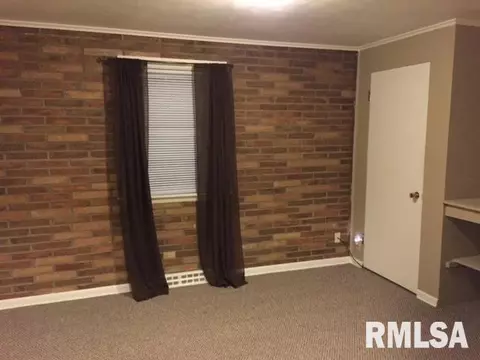 1806 Center St, Pekin, IL 61554 photo 13