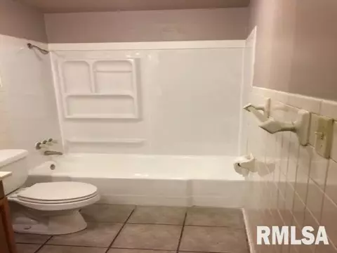 1806 Center St, Pekin, IL 61554 photo 28