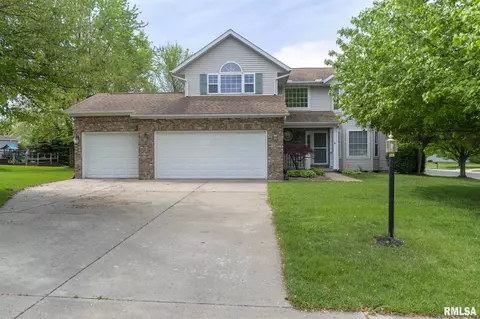 2418 W Chase Dr, Dunlap, IL 61525 photo 1