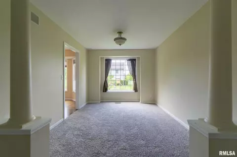 2418 W Chase Dr, Dunlap, IL 61525 photo 13