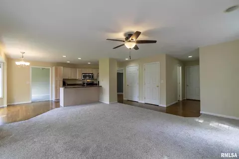 2418 W Chase Dr, Dunlap, IL 61525 photo 20