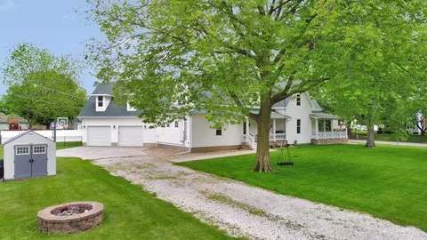 409 W 4th St, Delavan, IL 61734 photo 50