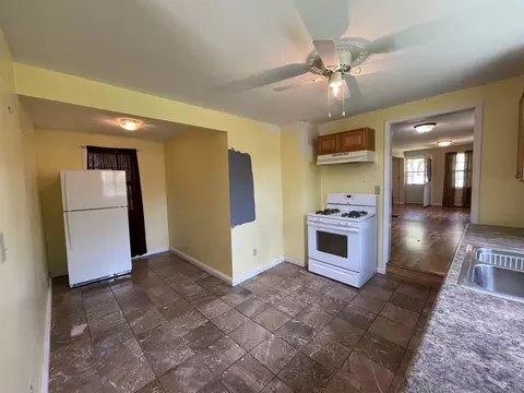 202 N Myers St, Eureka, IL 61530 photo 12