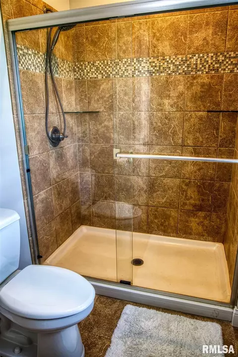 110 Cypress Pt, Washington, IL 61571 photo 20