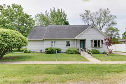 510 E 6th St, Delavan, IL 61734 photo 39