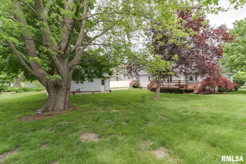 510 E 6th St, Delavan, IL 61734 photo 37