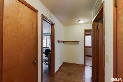510 E 6th St, Delavan, IL 61734 photo 16