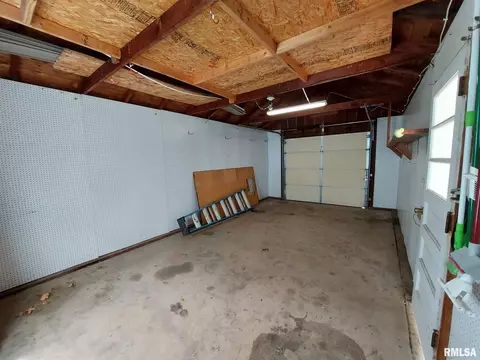 102 Sunny Ln, Eureka, IL 61530 photo 42