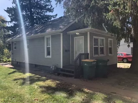 425 W Pierce St, Macomb, IL 61455 photo 1