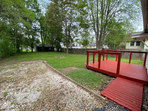 827 E Ash St, Canton, IL 61520 photo 25