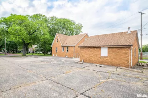 500 S 8th St, Pekin, IL 61554 photo 5