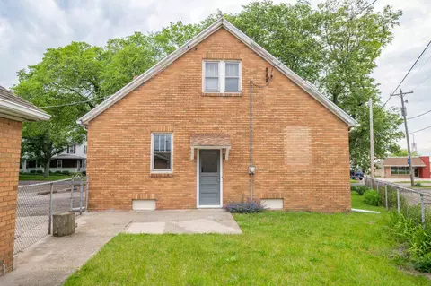 500 S 8th St, Pekin, IL 61554 photo 3