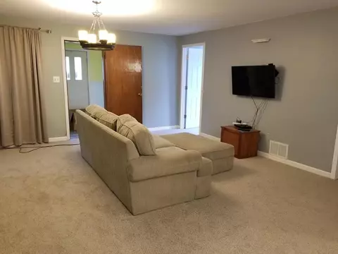 213 N Central Ave, Saint David, IL 61563 photo 12