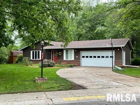 33 Indian Trl, Macomb, IL 61455 photo 2