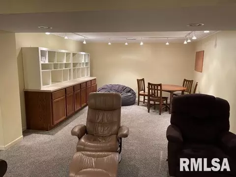 33 Indian Trl, Macomb, IL 61455 photo 22