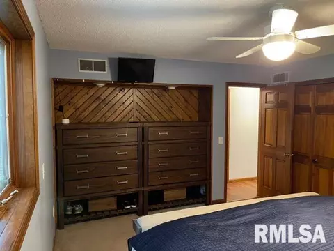 33 Indian Trl, Macomb, IL 61455 photo 12