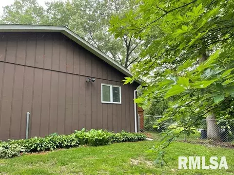 33 Indian Trl, Macomb, IL 61455 photo 38