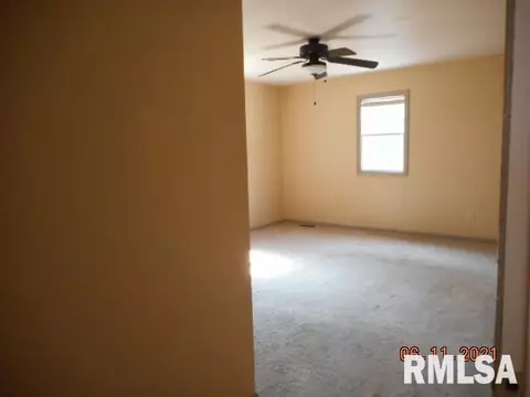 510 N Callender St, Eureka, IL 61530 photo 14