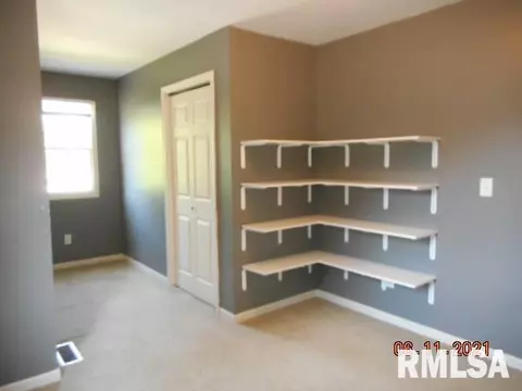 510 N Callender St, Eureka, IL 61530 photo 19