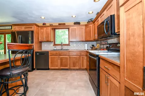 9418 W Lake Camelot Dr, Mapleton, IL 61547 photo 19