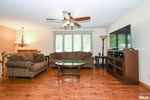 9418 W Lake Camelot Dr, Mapleton, IL 61547 photo 13