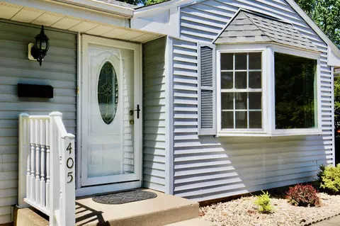 405 Devonshire Rd, Washington, IL 61571 photo 3
