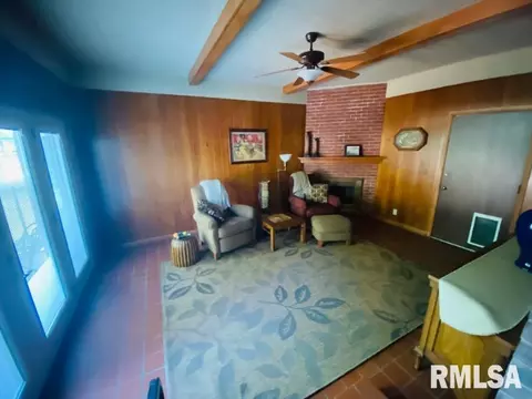733 E Franklin St, Macomb, IL 61455 photo 12