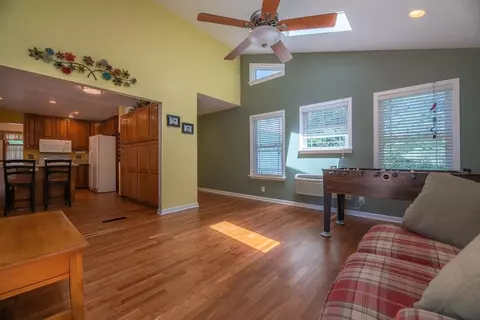 4324 S Banbury Cv, Mapleton, IL 61547 photo 22