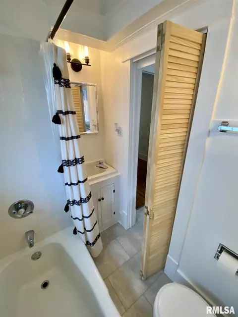 508 S Randolph St, Macomb, IL 61455 photo 12
