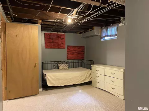 508 S Randolph St, Macomb, IL 61455 photo 22