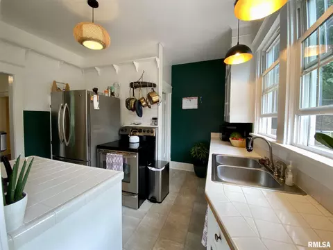 508 S Randolph St, Macomb, IL 61455 photo 8