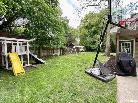 508 S Randolph St, Macomb, IL 61455 photo 26