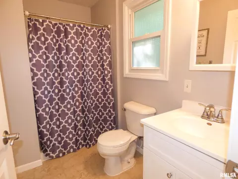 533 Cedar Dr, Metamora, IL 61548 photo 15