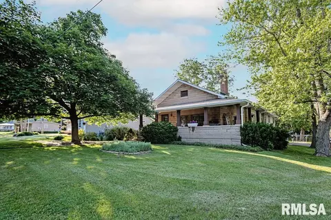 415 E Leo St, Eureka, IL 61530 photo 16