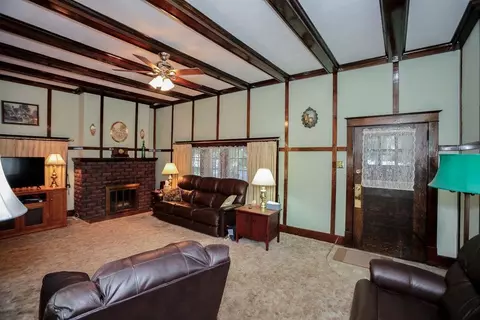 415 E Leo St, Eureka, IL 61530 photo 27