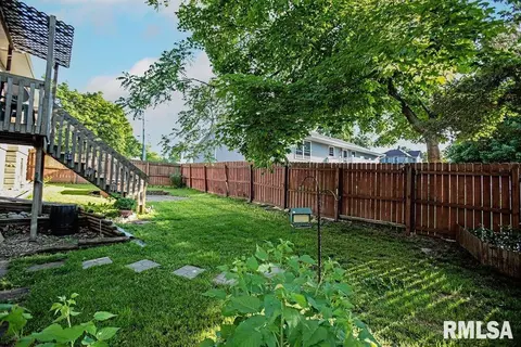 415 E Leo St, Eureka, IL 61530 photo 23