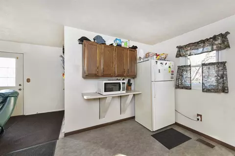 1603 E Beach St, Peoria, IL 61615 photo 11