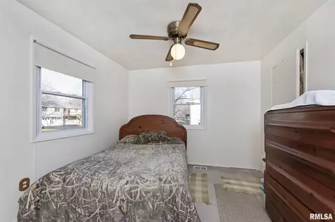 1603 E Beach St, Peoria, IL 61615 photo 20