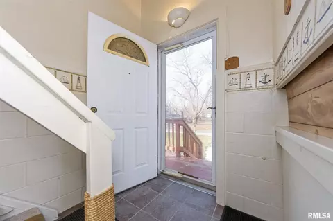 1603 E Beach St, Peoria, IL 61615 photo 24