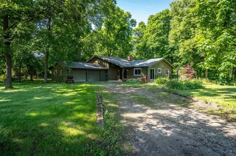 9023 W Monks Ln, Mapleton, IL 61547 photo 2