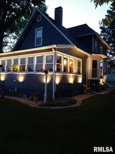 746 E Walnut St, Canton, IL 61520 photo 49