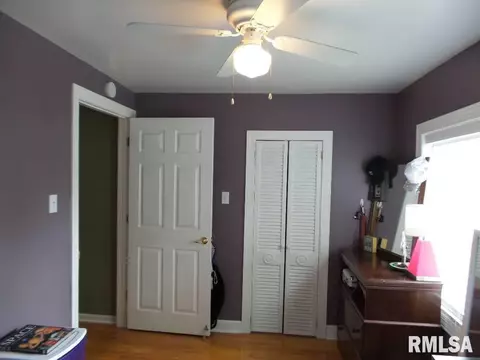 908 Main St, Henry, IL 61537 photo 31