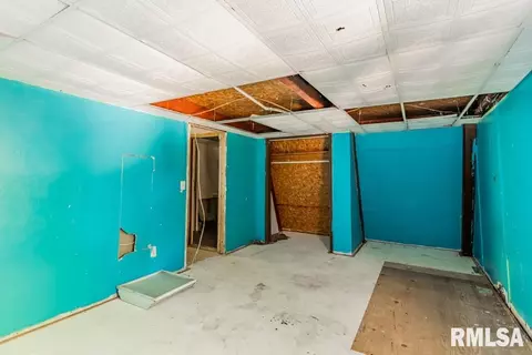 1004 S Adams Rd, Eureka, IL 61530 photo 4