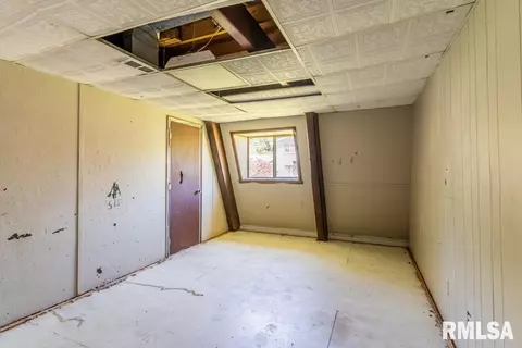 1004 S Adams Rd, Eureka, IL 61530 photo 10