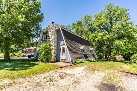 1004 S Adams Rd, Eureka, IL 61530 photo 2