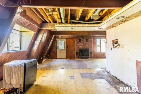 1004 S Adams Rd, Eureka, IL 61530 photo 14