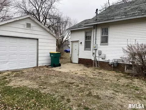 616 N Monroe St, Macomb, IL 61455 photo 11