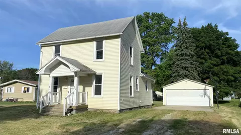 602 N Main St, Abingdon, IL 61410 photo 3
