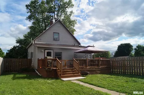 805 Custer Pl, Canton, IL 61520 photo 30